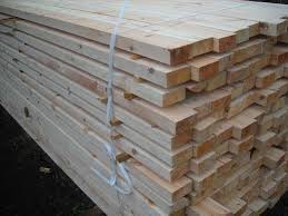 Statybinė mediena turi būti pasirenkama ir naudojama pagal standartus